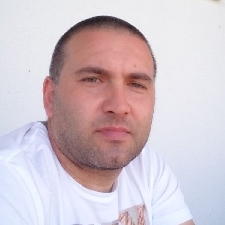  ,   Stoyan, 43 ,   ,   , c 