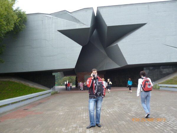  44348606  , 41 ,    -