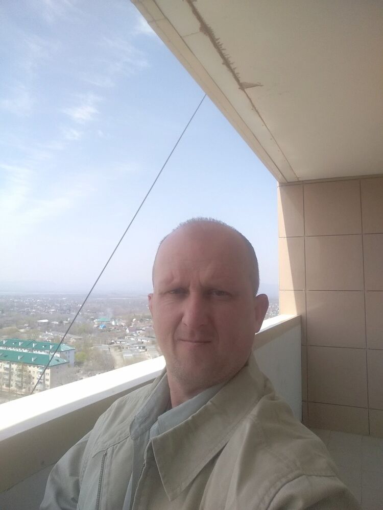  12405156  , 43 ,    