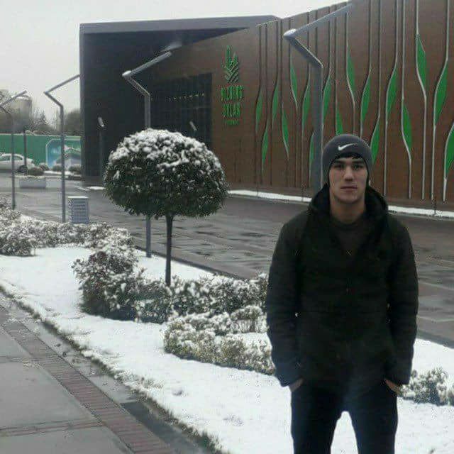  51626706  , 28 ,    