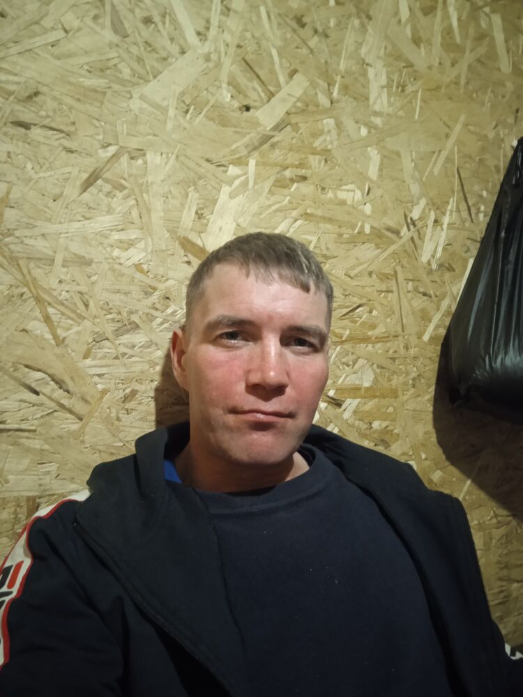  43337936  , 40 ,    