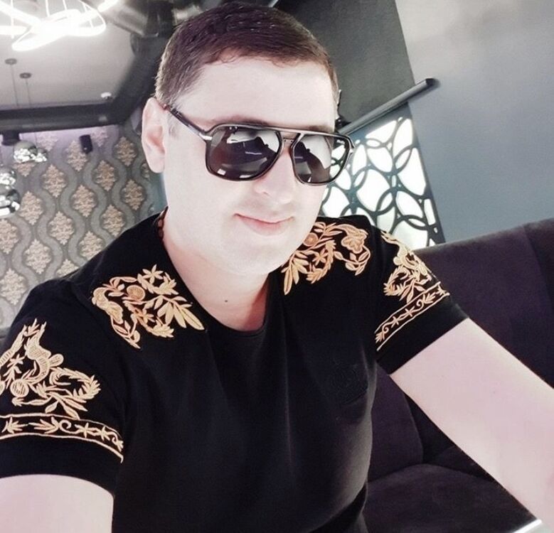  16233196  , 35 ,    --