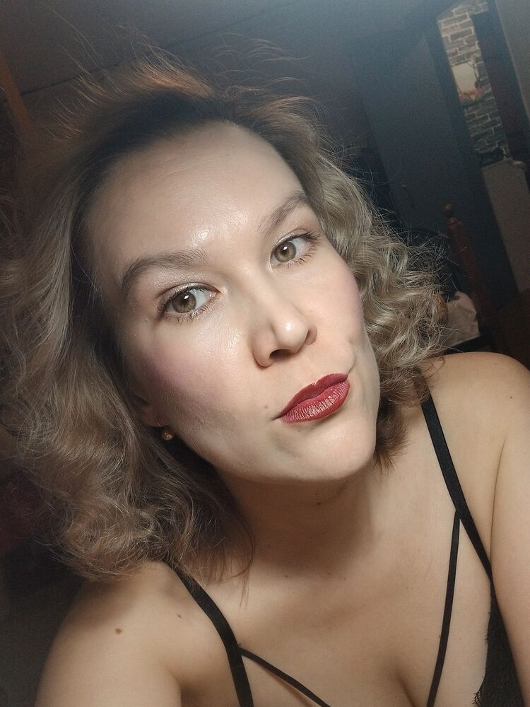  ,   Anastasiya, 37 ,     , 