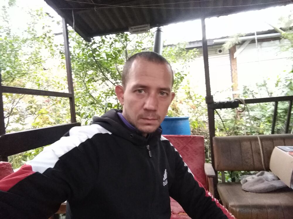  ,   Ivan, 35 ,     , c 