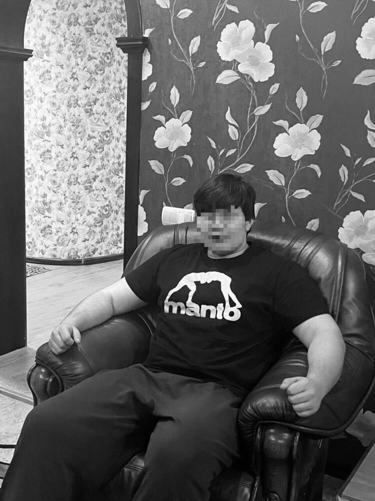  54718866  Santa, 24 ,    -