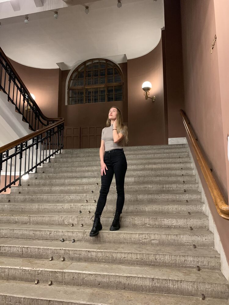  30557046  , 35 ,    -