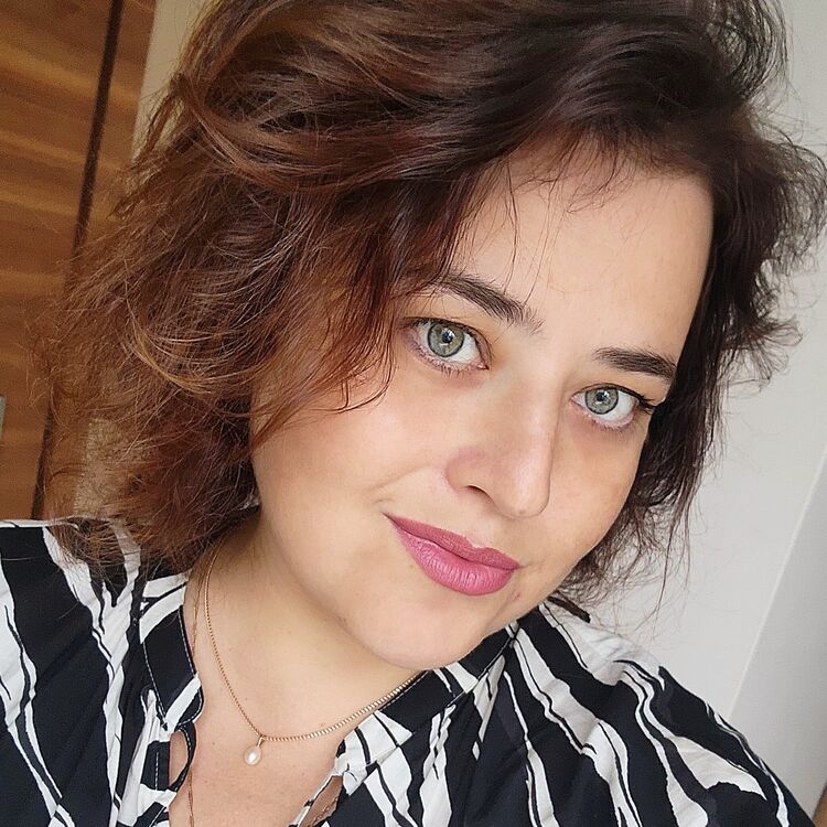 ���� 35712606 ������� Lera, 44 ����, ���� ���������� � Bombay