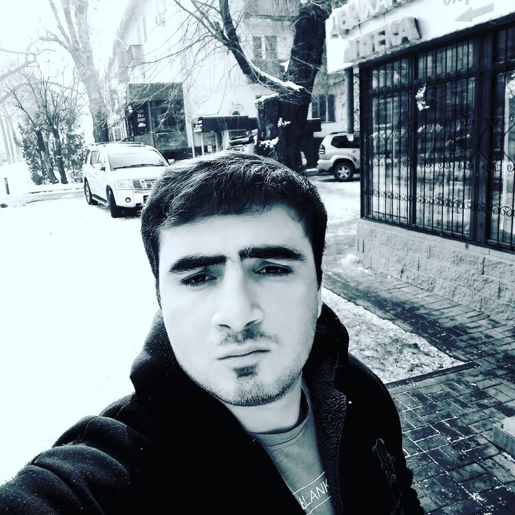  ,   Ruslan, 32 ,   ,   , c 