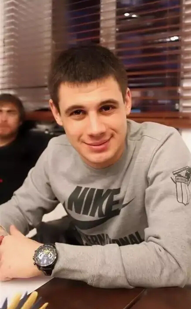 ���� 19304306 ������� �������, 32 ����, ���� ���������� � ������