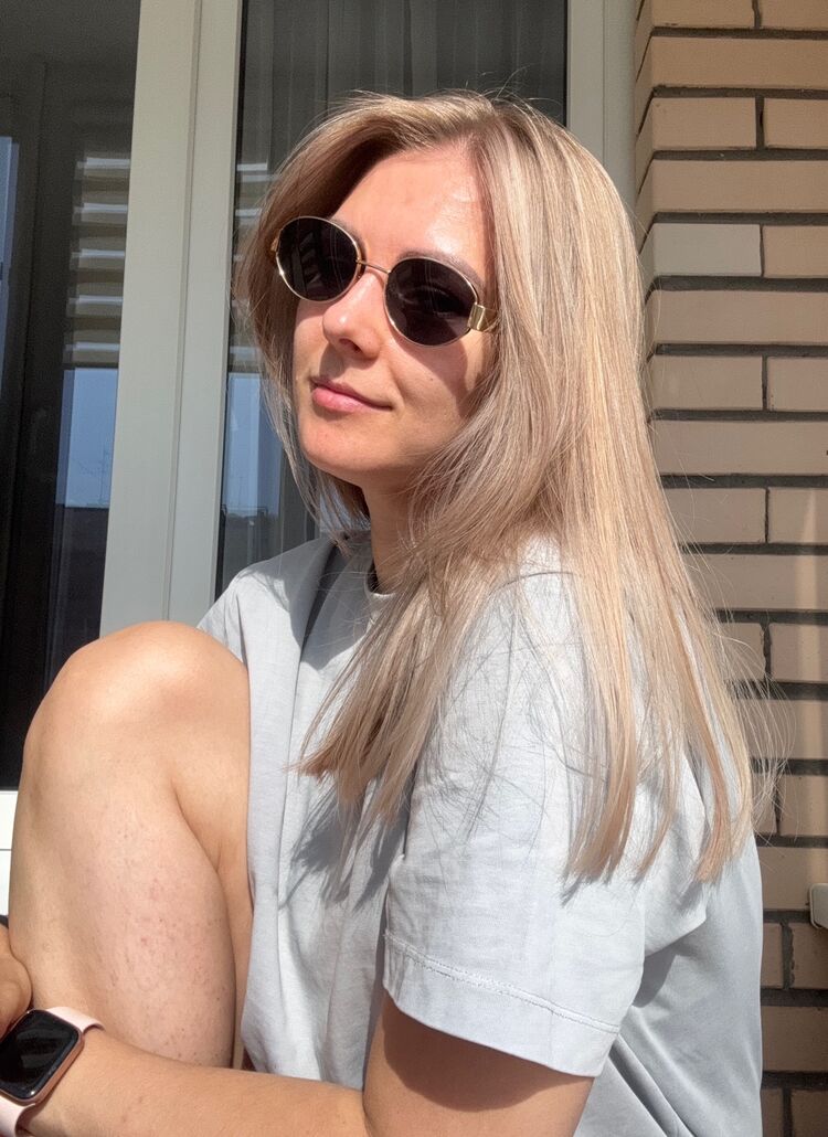  54548466  , 23 ,    -