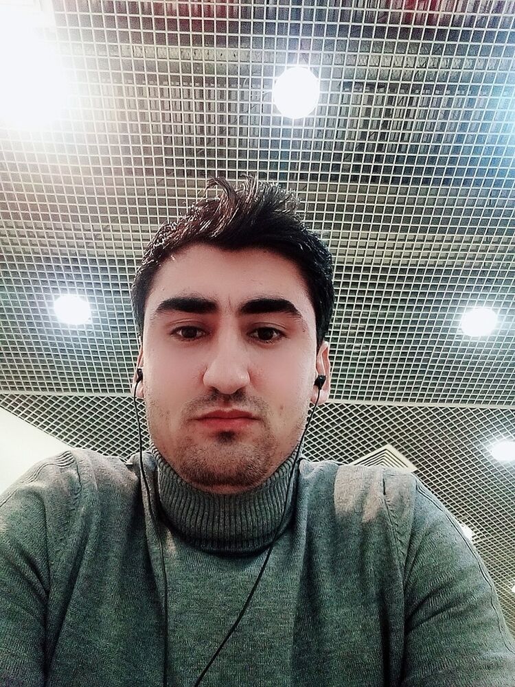  18420386  Ali, 35 ,    