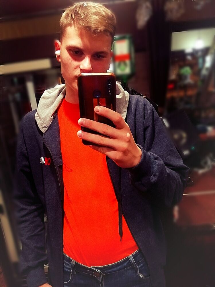 ���� 21647126 ����� ������, 23 ����, ���� ���������� � ������