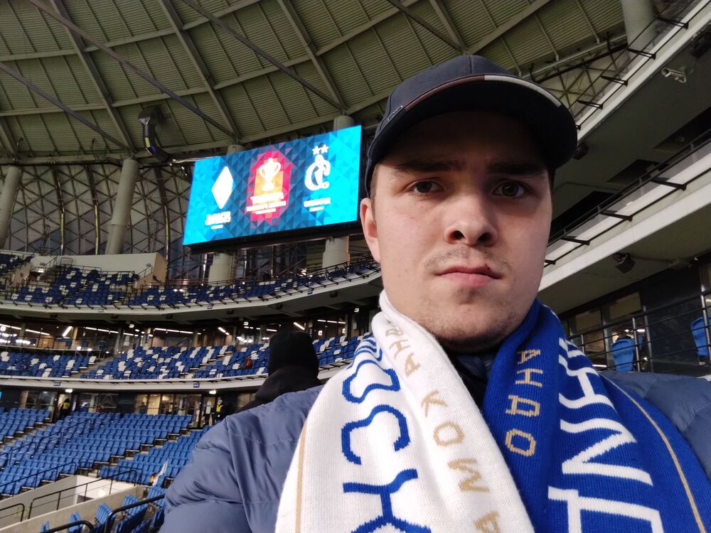  54226376  , 21 ,    Utopia