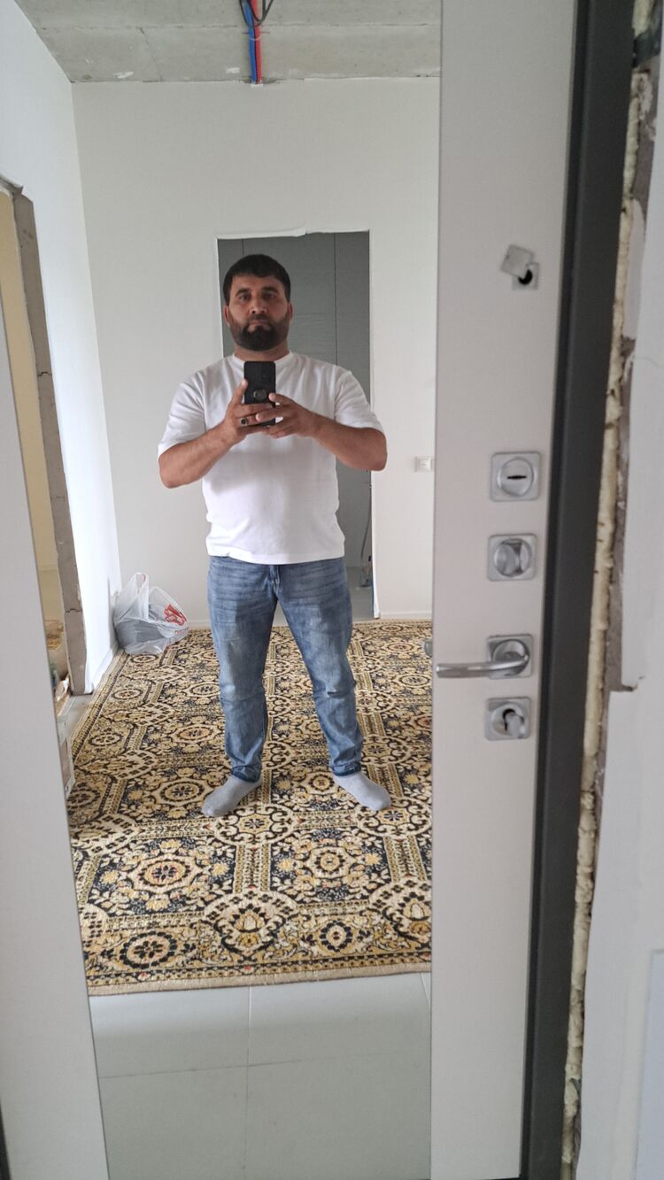  44318526  , 41 ,    