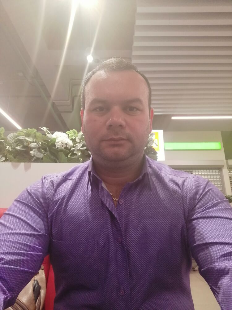  48870306  , 35 ,    