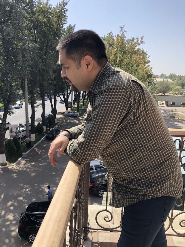 ���� 14934336 ������� Azot, 40 ���, ���� ���������� � Southend-On-Sea