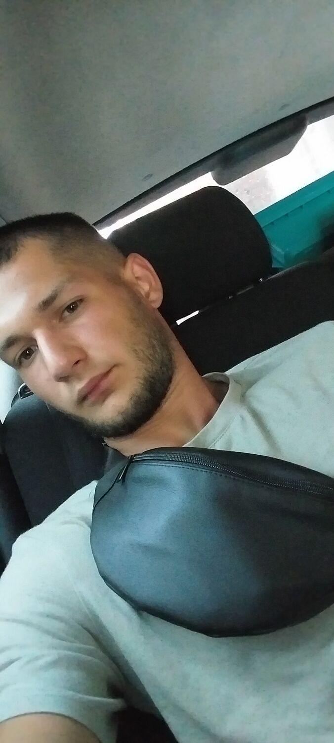  28675686  Kirill, 24 ,    