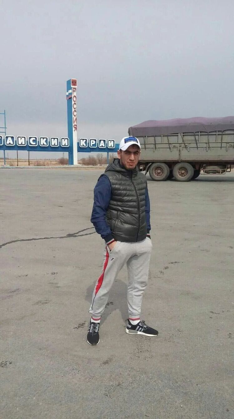  29876506  Alisher, 35 ,    