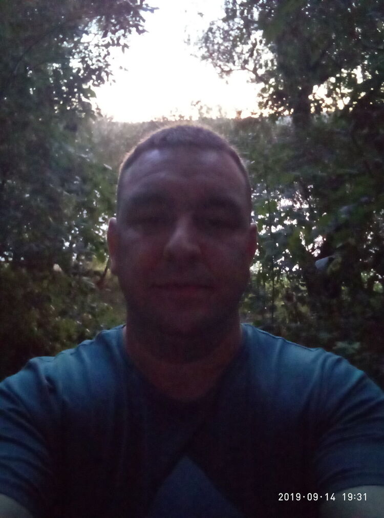  17830236  Andrei, 38 ,    