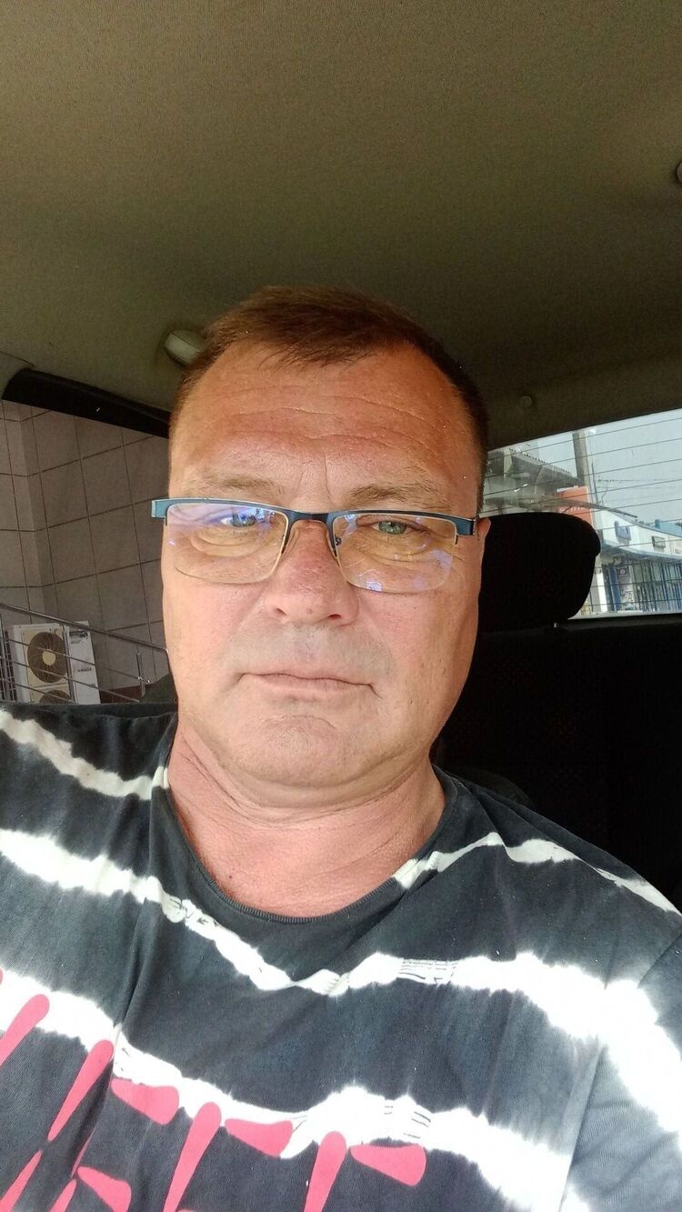  45775046  , 52 ,    