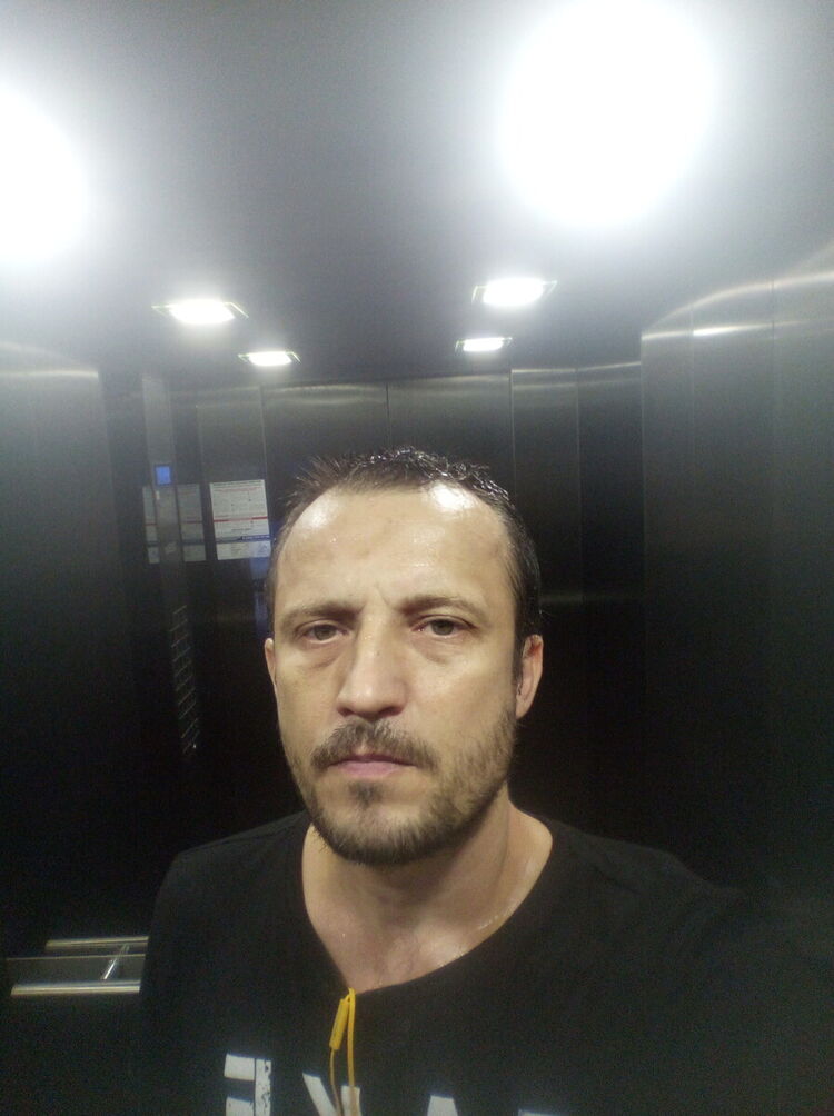  20421256  , 46 ,    