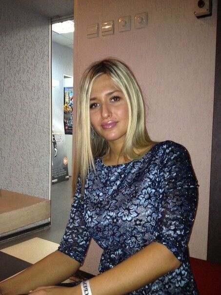  ,   Lilu, 30 ,   ,   , c , 