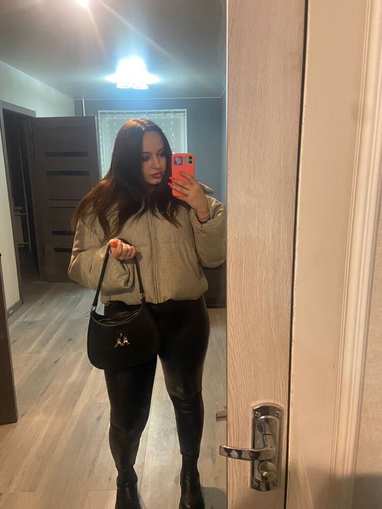  37747996  , 22 ,    -