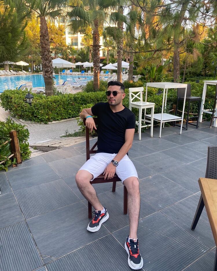  ,   Mustafa, 31 ,   ,   