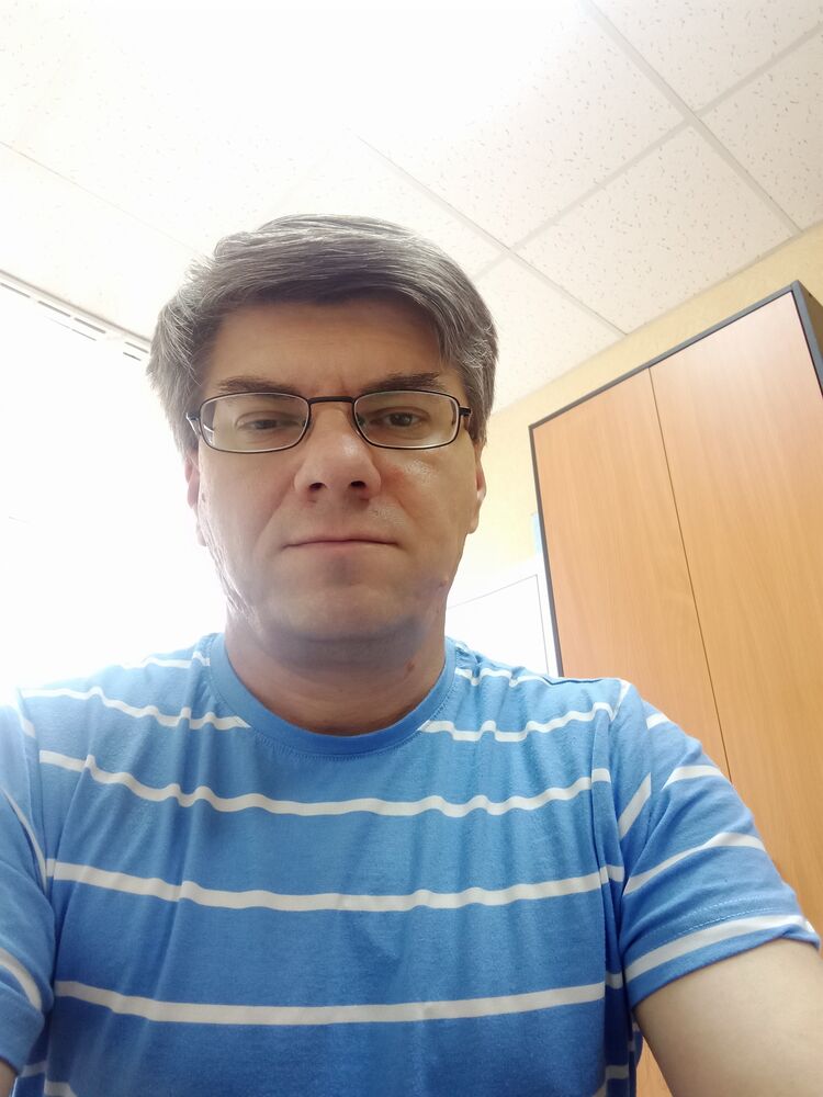  48069886  , 44 ,    
