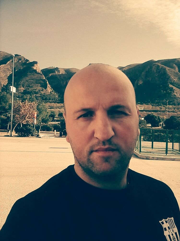  ,   Kostia, 41 ,   ,   , c 