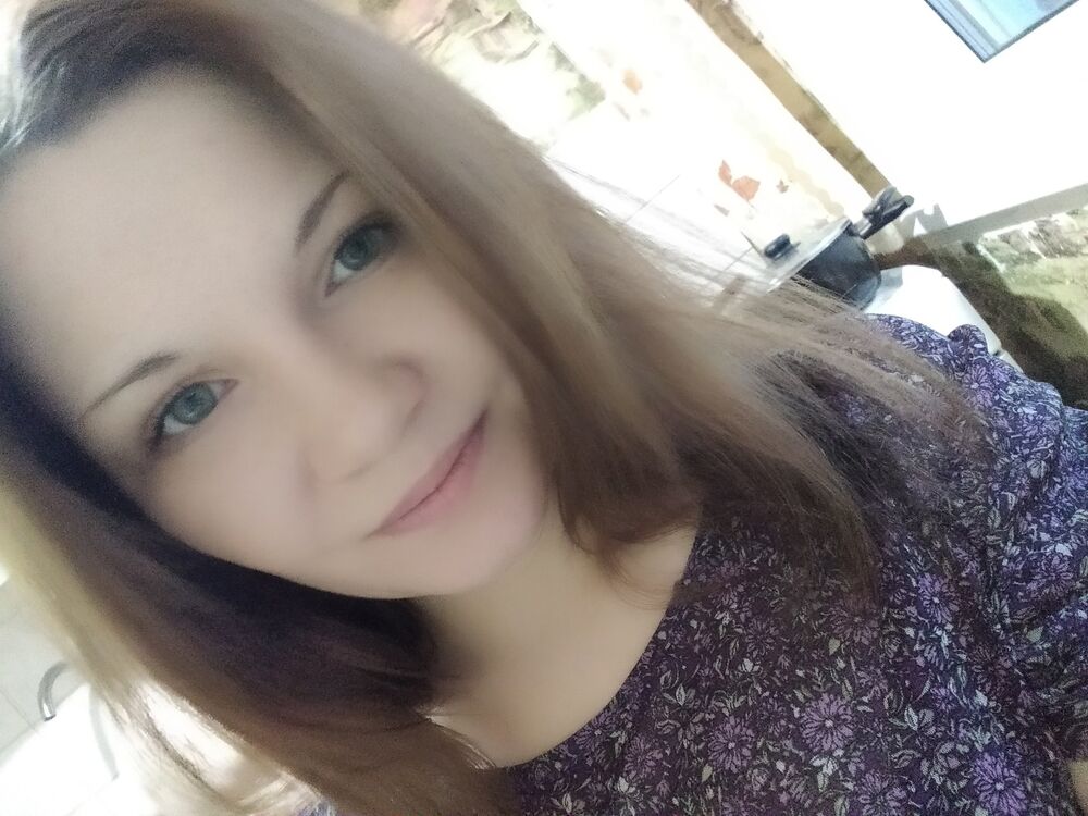  33413966  Alyona, 26 ,    