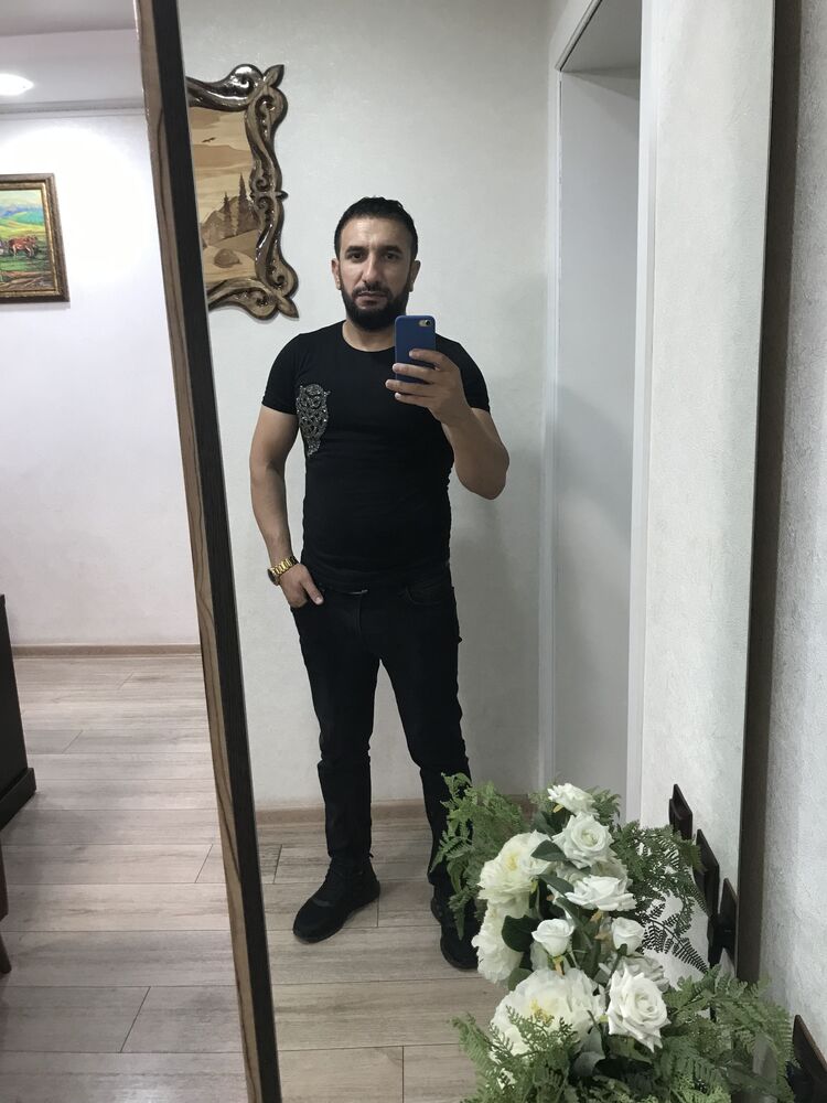  ,   Serkan, 35 ,   ,   