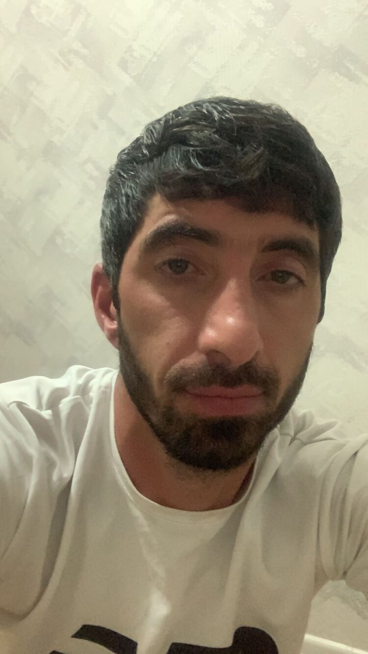  47537106  , 33 ,    
