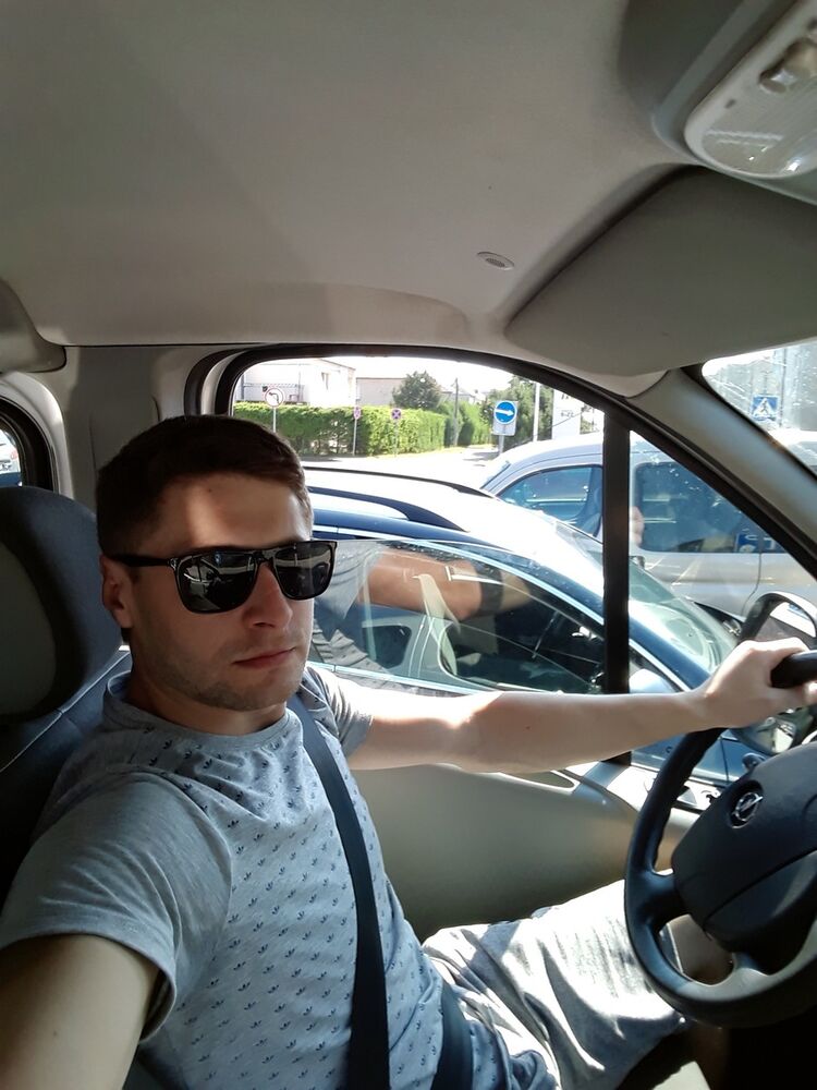  12833066  Andrey, 34 ,    