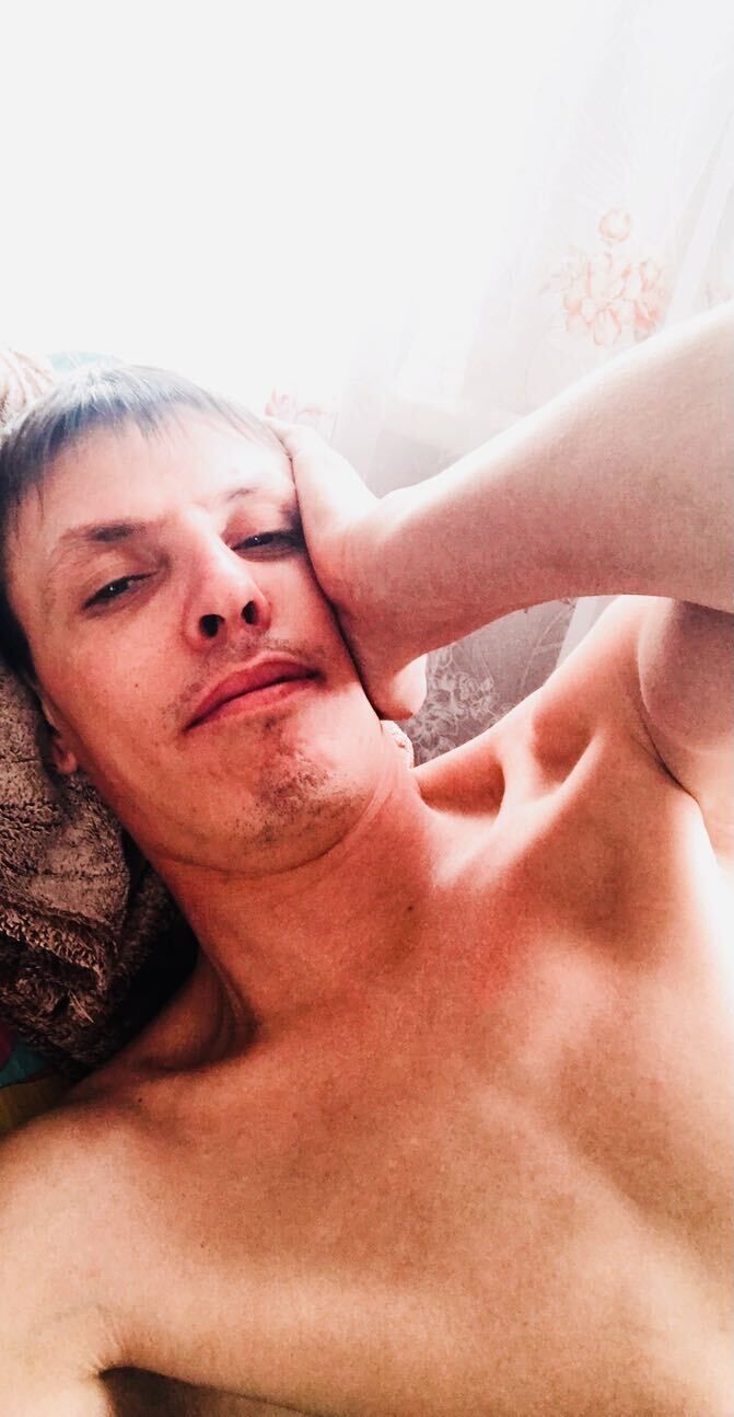  32044316  Aleksanbr, 37 ,    
