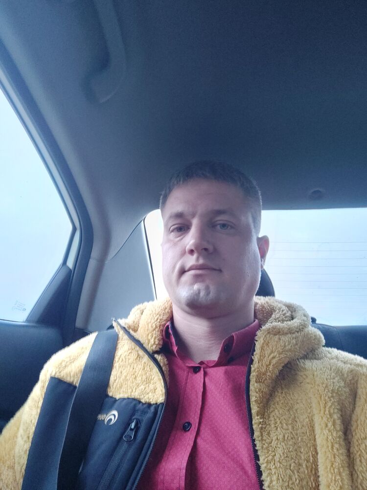  49703216  , 35 ,    