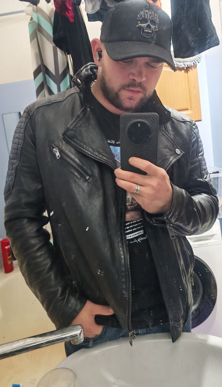  53593946  Alexey, 31 ,    