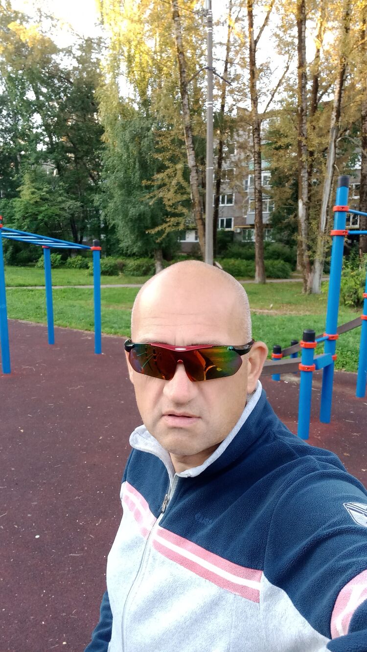  37679486  , 47 ,    