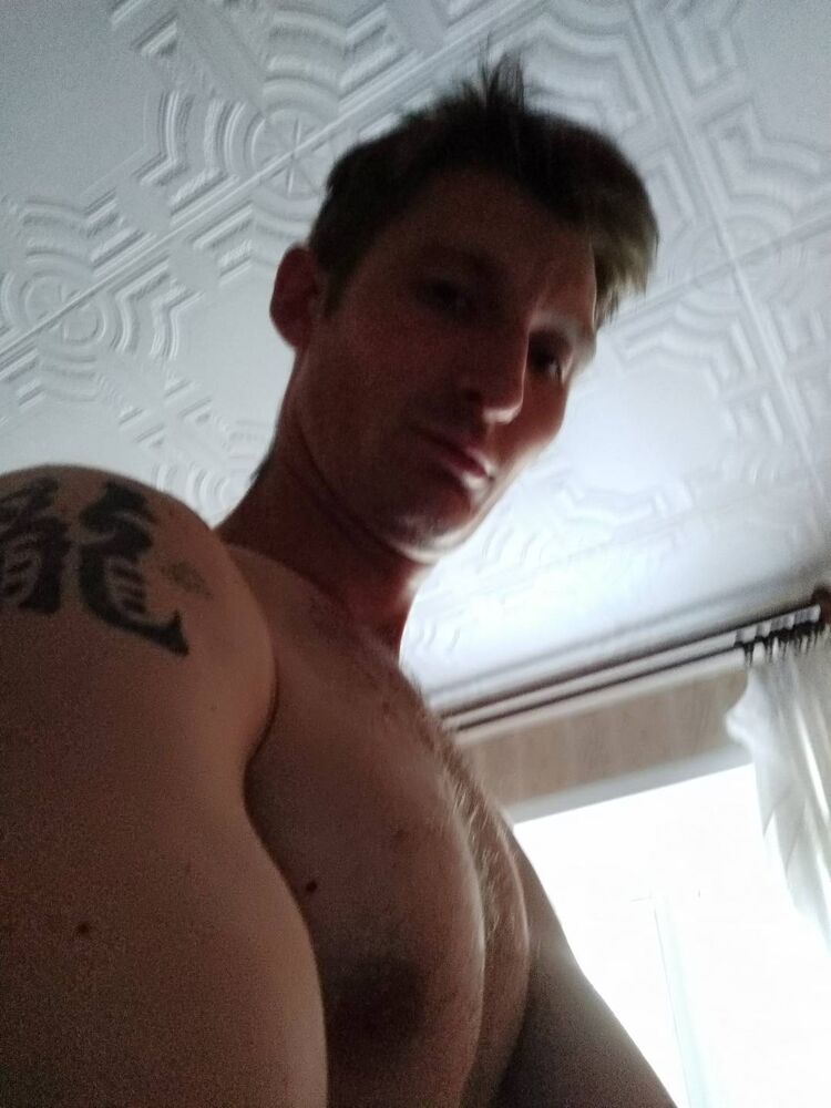  ,   Denis, 37 ,   ,   , c 
