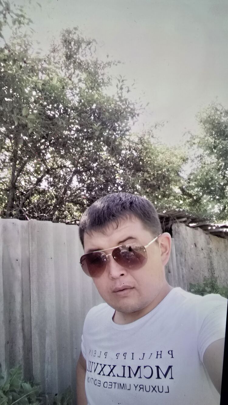  48811426  , 39 ,    -