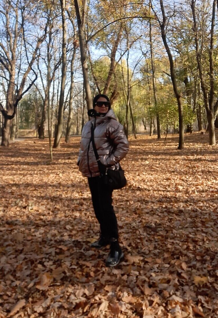  21750726  Yana, 56 ,    --