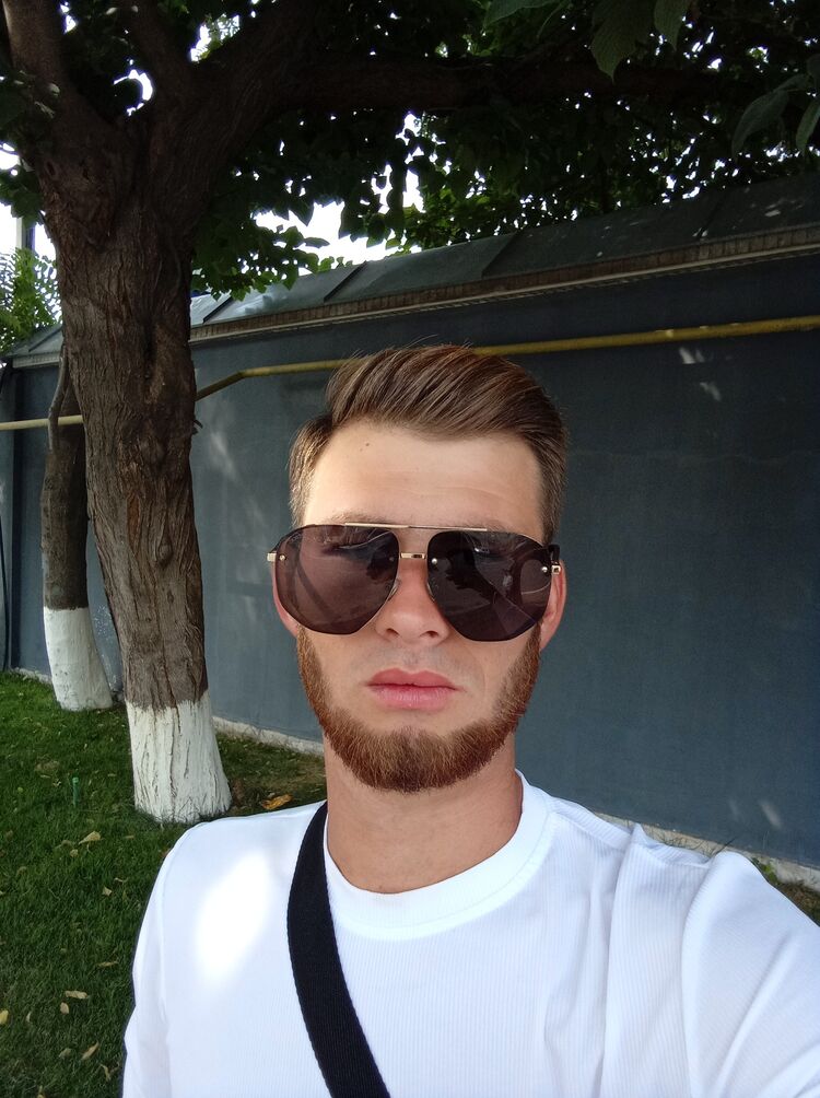  39991136  Aziz, 22 ,    