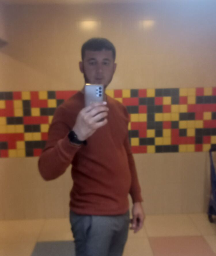  27867126  Roma, 36 ,    