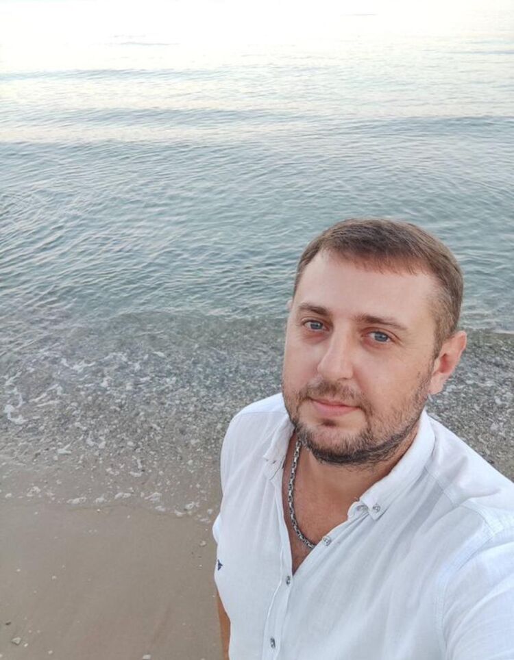  45587366  , 40 ,    