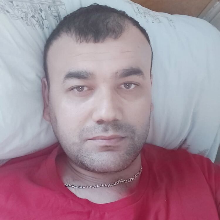  51839786  , 37 ,    -