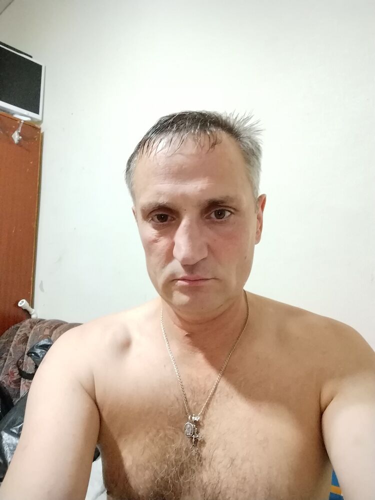  40111576  Sergey, 49 ,    