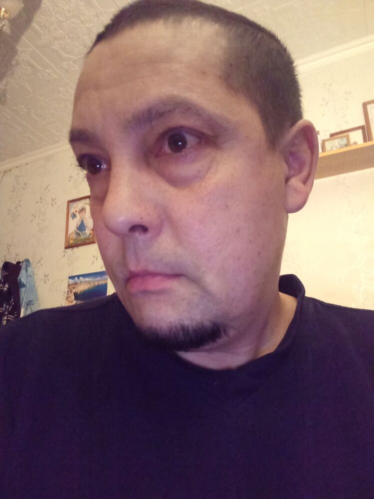  31689836  , 48 ,    