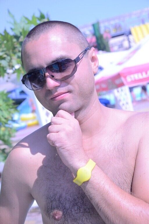  20306476  Ҹ, 42 ,     