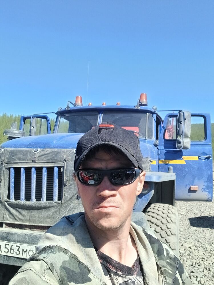  47372146  , 34 ,    