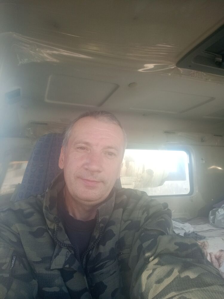  33656786  , 44 ,    